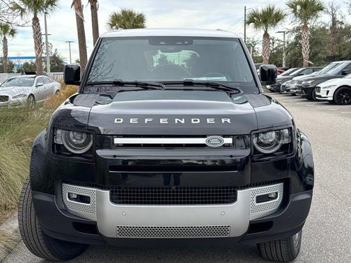 2025 Land Rover Defender S