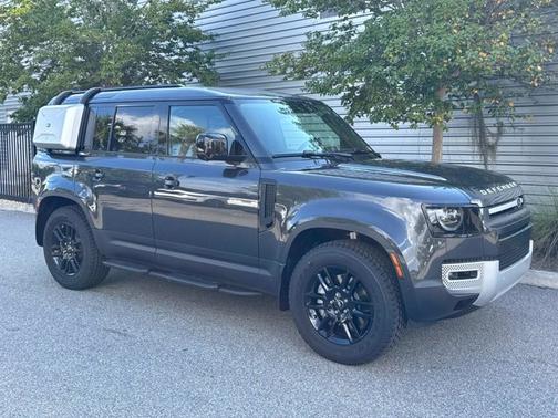 2025 Land Rover Defender S