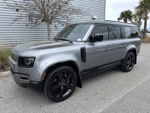 2024 Land Rover Defender X-Dynamic SE