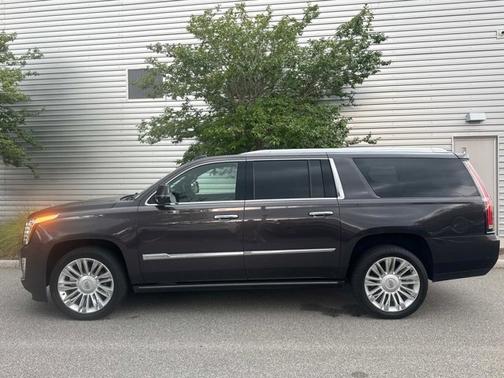 2017 Cadillac Escalade ESV Platinum