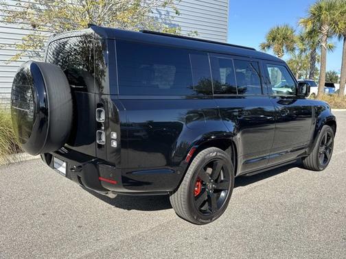 2025 Land Rover Defender X