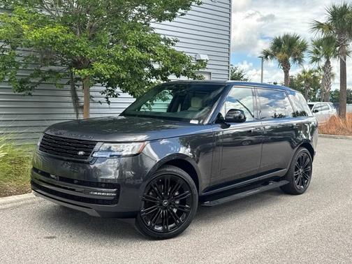 2025 Land Rover Range Rover SE