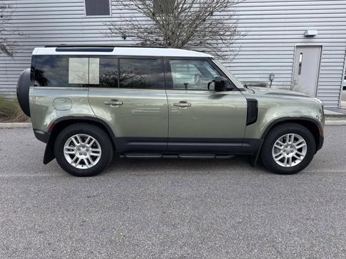 2025 Land Rover Defender S