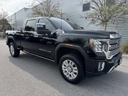 2023 GMC Sierra 2500 Denali