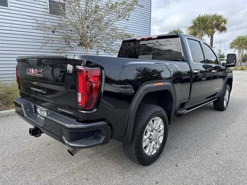 2023 GMC Sierra 2500 Denali