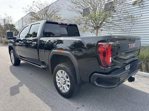 2023 GMC Sierra 2500 Denali