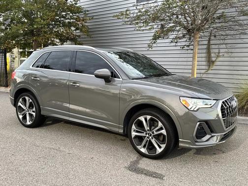 2020 Audi Q3 S line Premium Plus