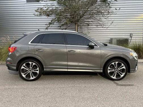 2020 Audi Q3 S line Premium Plus