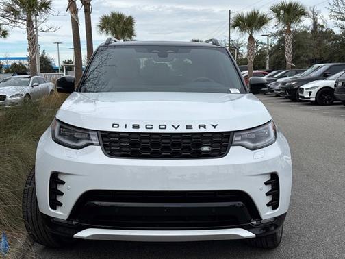 2025 Land Rover Discovery Dynamic SE
