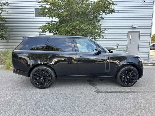 Black 2027 Land Rover Range Rover SE