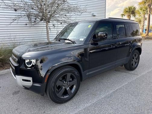 2023 Land Rover Defender S