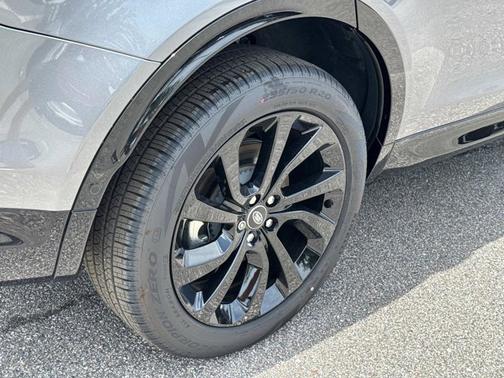 2025 Land Rover Discovery Sport Dynamic SE