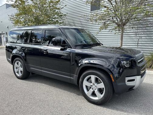 2025 Land Rover Defender S