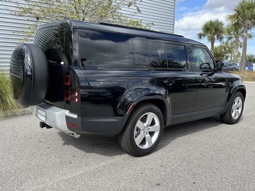 2025 Land Rover Defender S