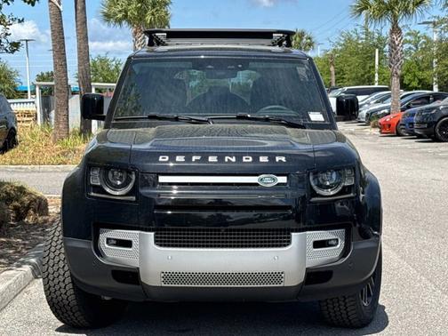 2025 Land Rover Defender S