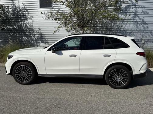 2023 Mercedes-Benz GLC 300 Base