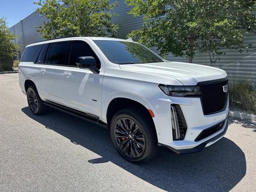 Crystal White Tricoat 2023 Cadillac Escalade ESV AWD V-Series