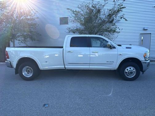 2022 RAM 3500 Limited