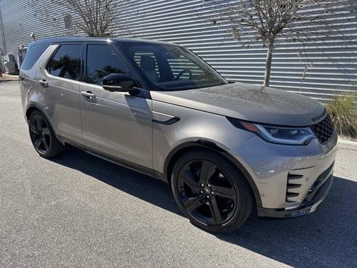 2023 Land Rover Discovery HSE R-Dynamic