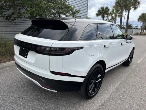 Fuji White 2026 Land Rover Range Rover Velar Dynamic SE