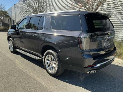 2025 Chevrolet Suburban Premier