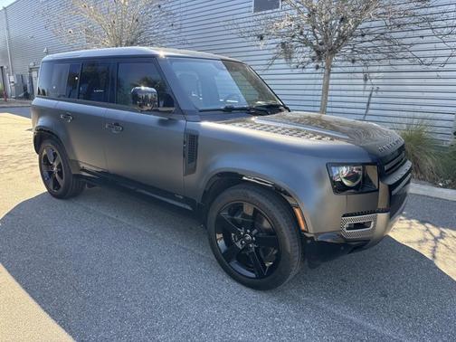 2024 Land Rover Defender Carpathian Edition