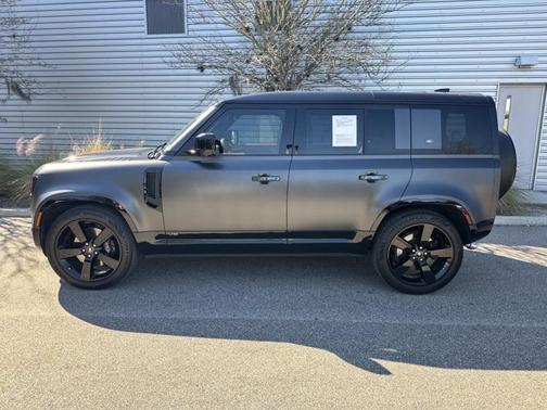 2024 Land Rover Defender Carpathian Edition