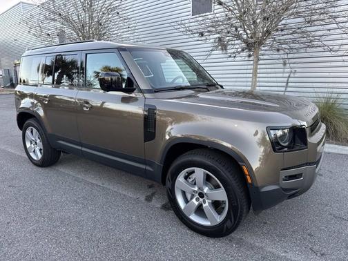 2026 Land Rover Defender S