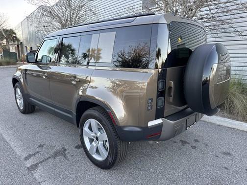 2026 Land Rover Defender S