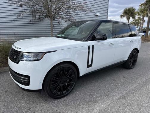 2026 Land Rover Range Rover SE