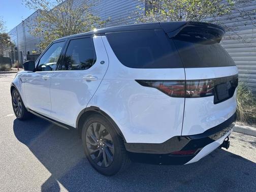 2023 Land Rover Discovery S R-Dynamic