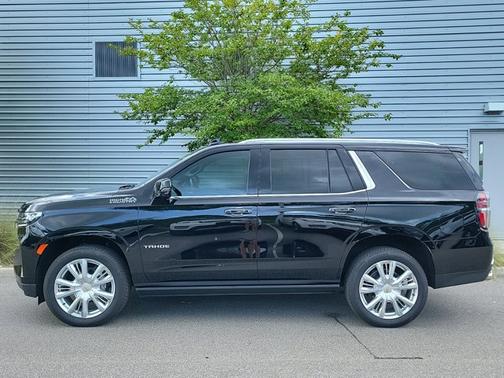 Photo 4 of 32 of 2022 Chevrolet Tahoe High Country