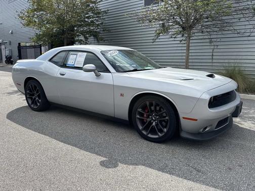 2022 Dodge Challenger R/T Scat Pack