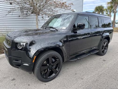 2026 Land Rover Defender X-Dynamic SE