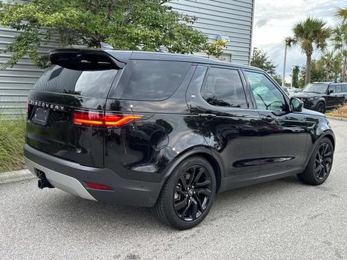2025 Land Rover Discovery S