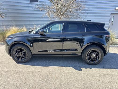 2025 Land Rover Range Rover Evoque Core S