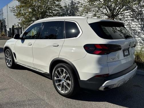 2024 BMW X5 xDrive50e