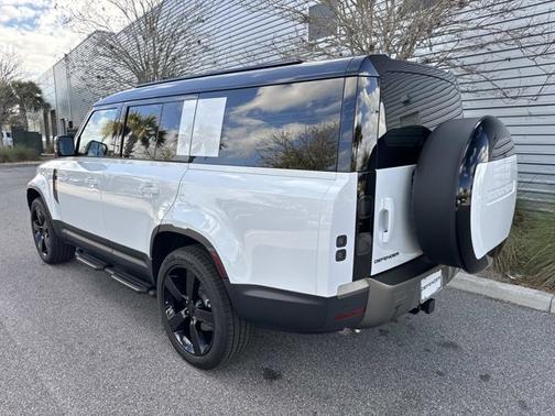 2026 Land Rover Defender S