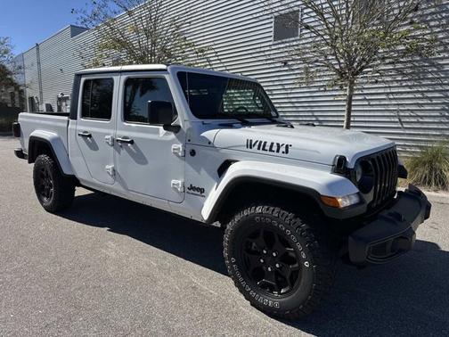 2021 Jeep Gladiator Willys