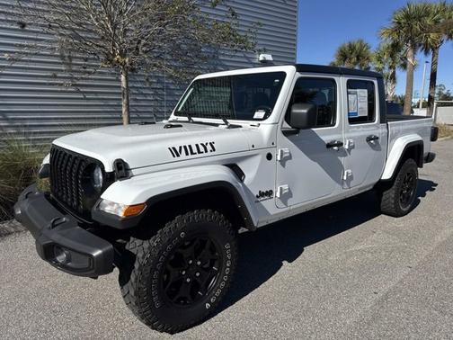 2021 Jeep Gladiator Willys