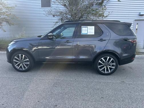 2024 Land Rover Discovery Dynamic SE