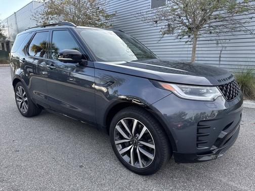 2024 Land Rover Discovery Dynamic SE