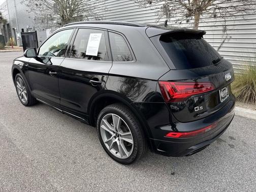 2025 Audi Q5 S line Premium