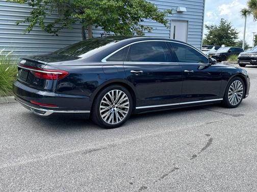 2021 Audi A8 L 55 (Tiptronic)