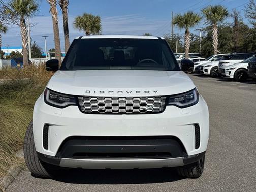2025 Land Rover Discovery S