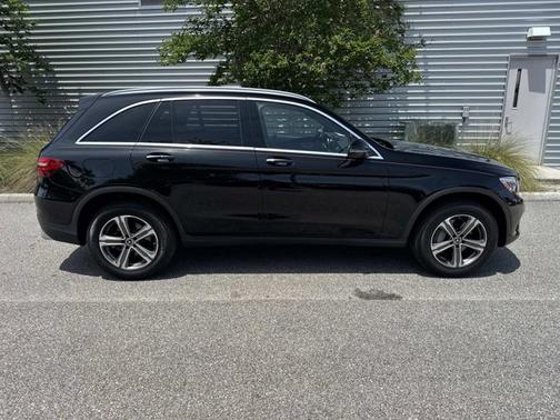 Black 2019 Mercedes-Benz GLC 300 Base 4MATIC
