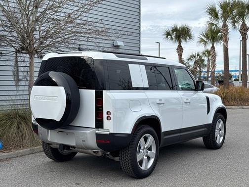 2025 Land Rover Defender S