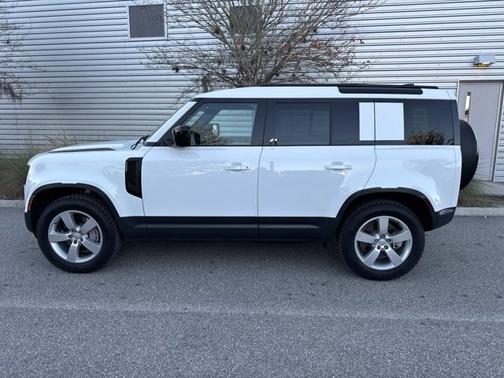 2025 Land Rover Defender S