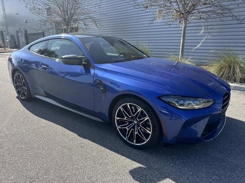 2023 BMW M4 Base (M6)