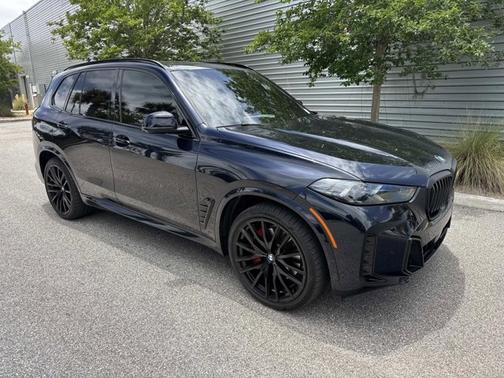 Carbon Black Metallic 2025 BMW X5 xDrive40i
